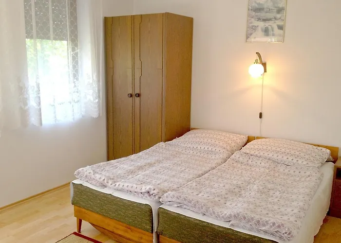 Picea By Interhome 度假居 鲍洛通费尼韦什